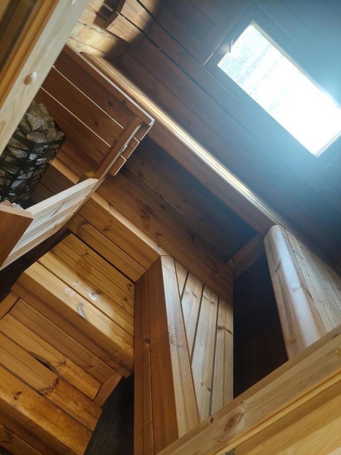 Villa Aleksi With Sauna 罗瓦涅米 外观 照片
